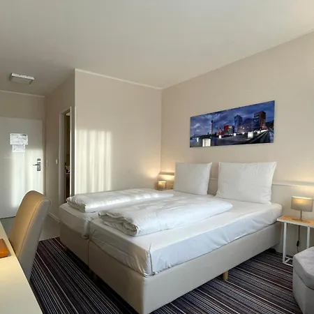 Astra Hotel