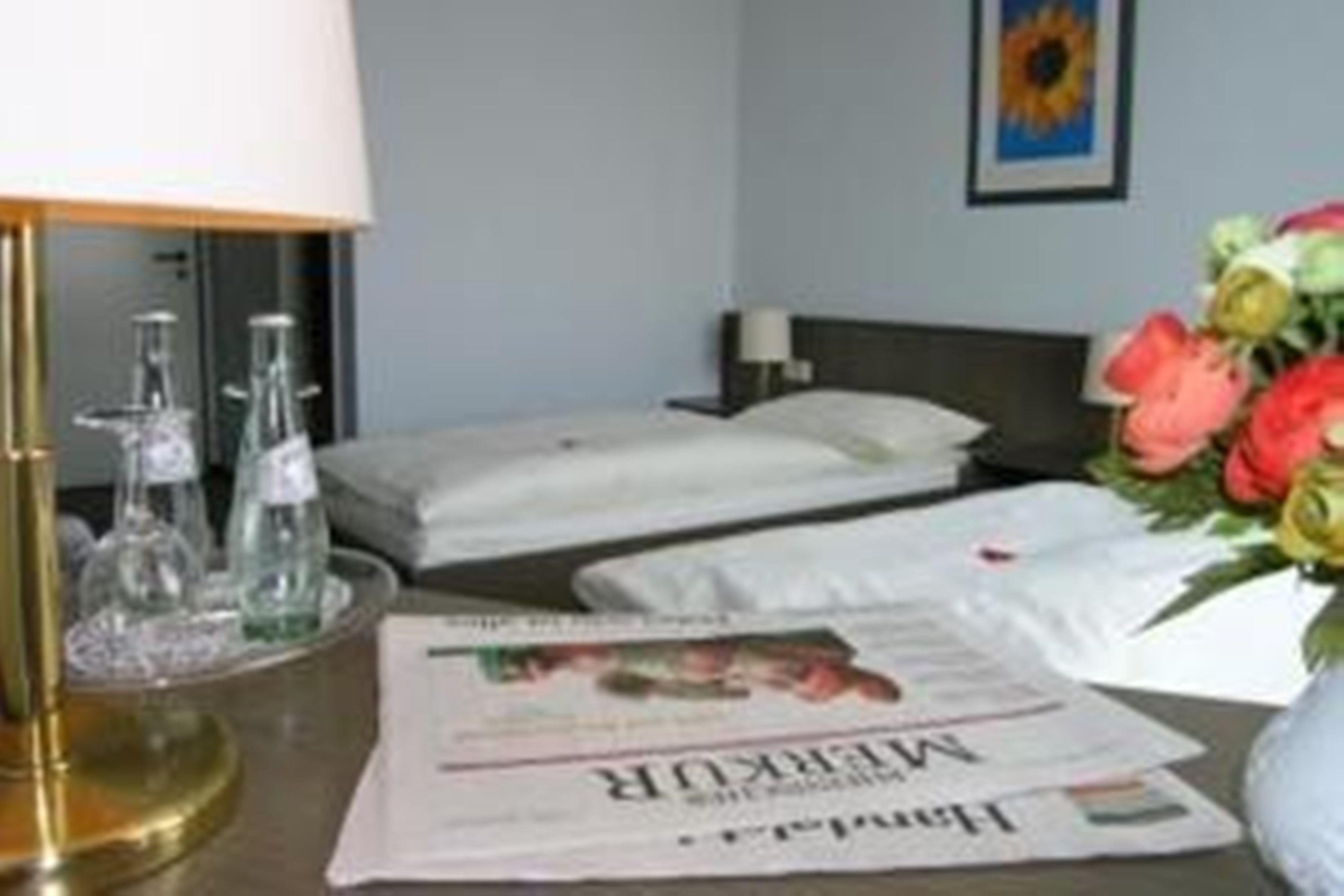 Astra 3* Düsseldorf