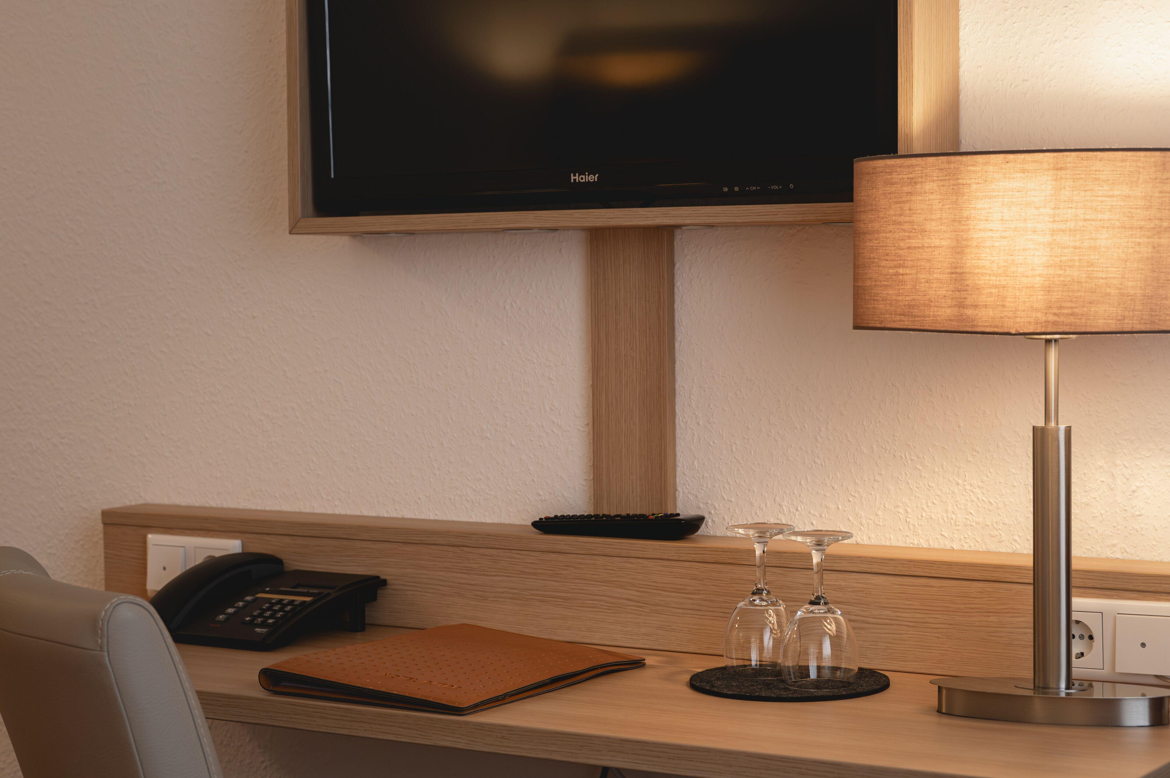 Astra 3* Düsseldorf